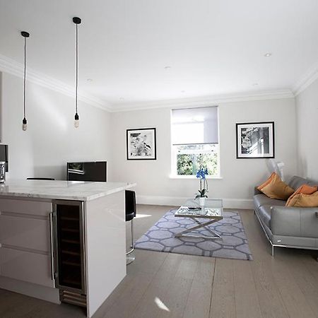 Ealing Apartments Londen Buitenkant foto